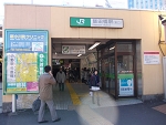 飯田橋駅　（徒歩15分）